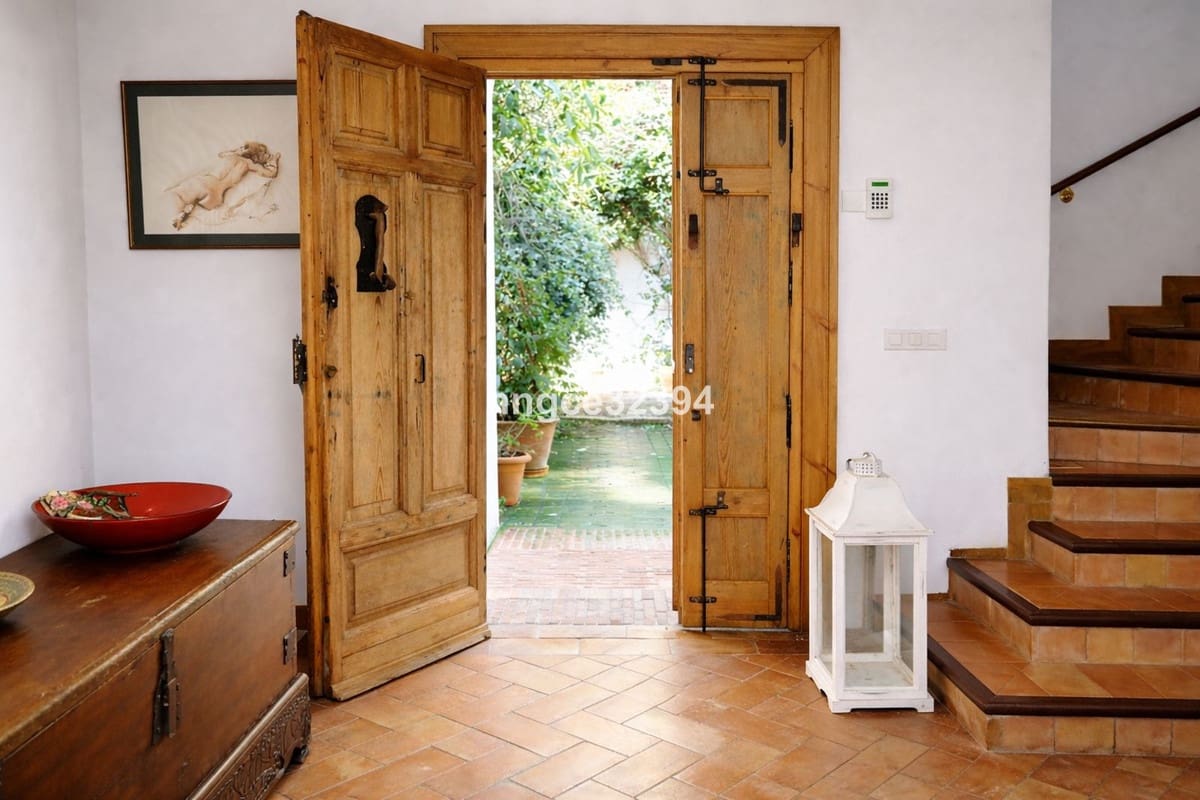 5 chambre Villa/Maison à vendre à Sotogrande avec piscine garage - 1 590 000 € (Ref: 9823404)