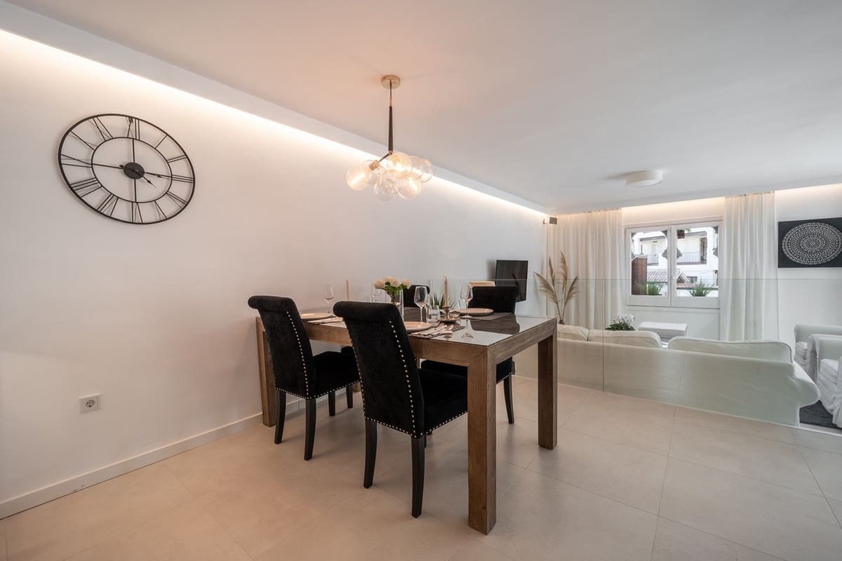 4 camera da letto Villetta Bifamiliare in vendita in Nueva Andalucia con piscina garage - 1.495.000 € (Rif: 9823405)