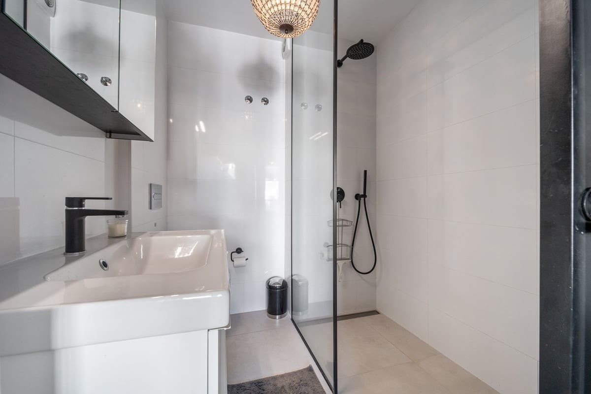 4 camera da letto Villetta Bifamiliare in vendita in Nueva Andalucia con piscina garage - 1.495.000 € (Rif: 9823405)