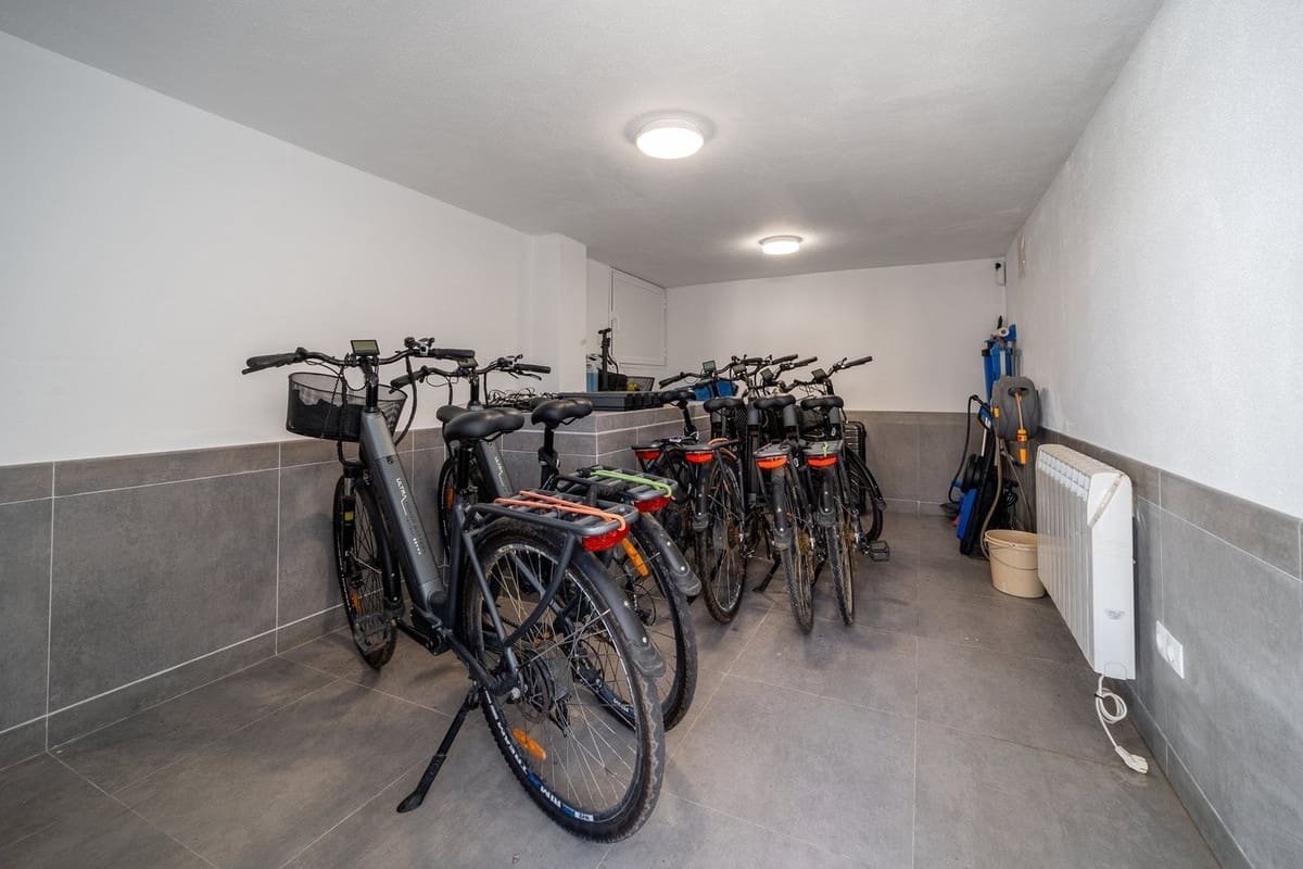 4 camera da letto Villetta Bifamiliare in vendita in Nueva Andalucia con piscina garage - 1.495.000 € (Rif: 9823405)