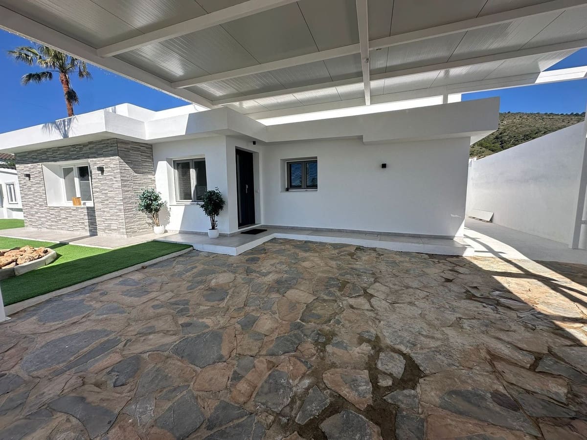 4 soverom Villa til salgs i Benalmadena - € 1 350 000 (Ref: 9823406)