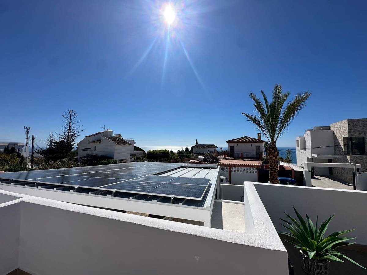 4 soverom Villa til salgs i Benalmadena - € 1 350 000 (Ref: 9823406)