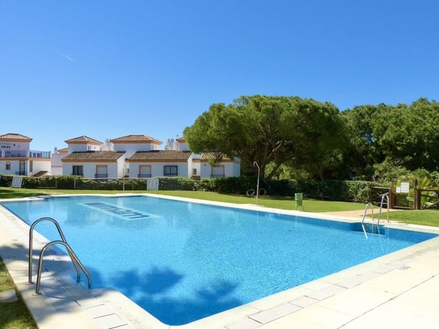 3 Zimmer Haus zu verkaufen in Cabopino, Marbella mit Pool - 569.000 € (Ref: 9823409)