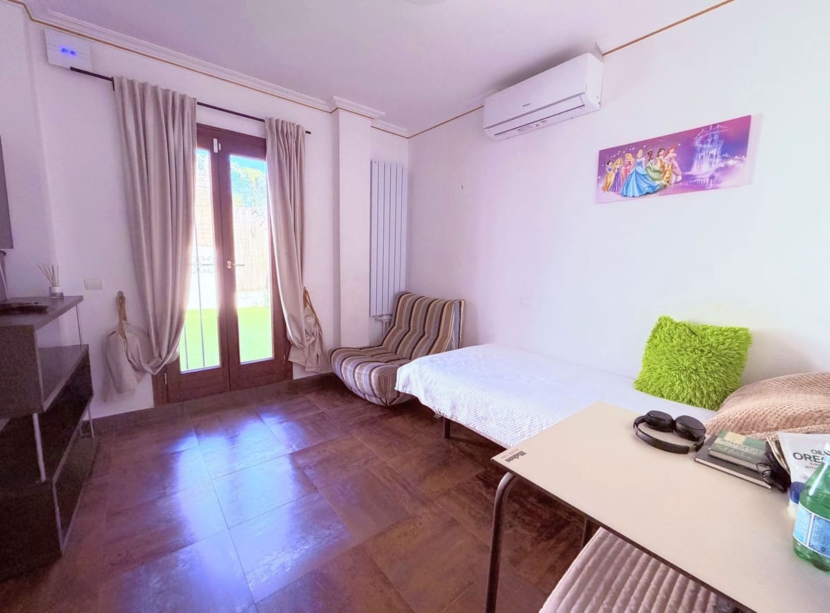 5 Zimmer Villa zu verkaufen in Buenas Noches mit Pool Garage - 1.500.000 € (Ref: 9823411)