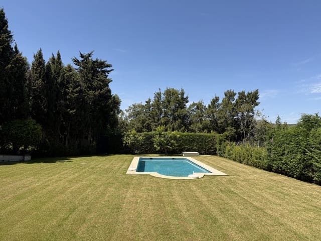 6 Zimmer Villa zu verkaufen in Sotogrande Costa, San Roque mit Pool - 1.550.000 € (Ref: 9823414)