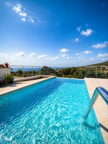 3 chambre Villa/Maison à vendre à Manilva Pueblo, Manilva avec piscine garage - 650 000 € (Ref: 9823427)