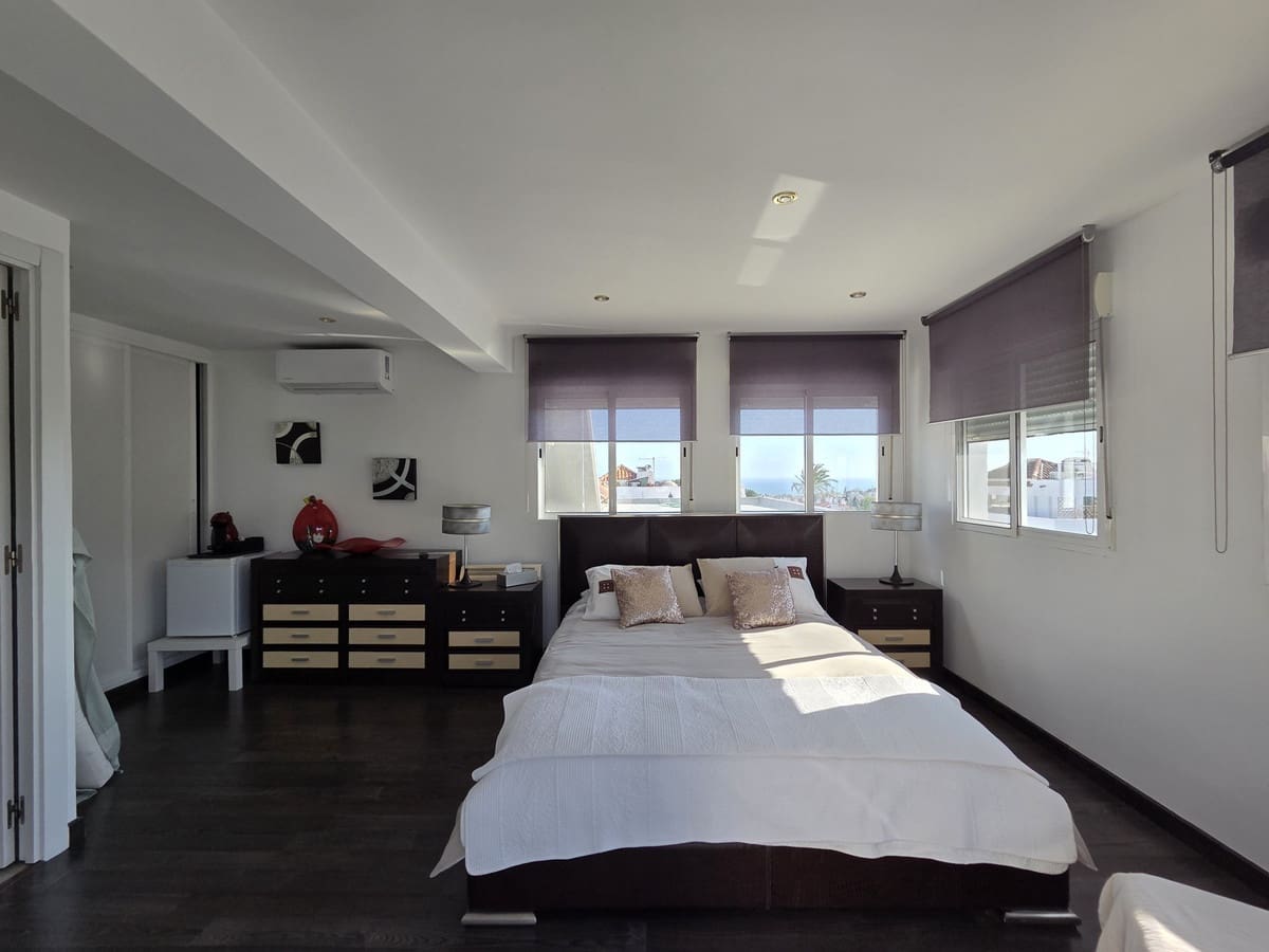 4 camera da letto Casa in vendita in Marbella con piscina - 1.090.000 € (Rif: 9823428)