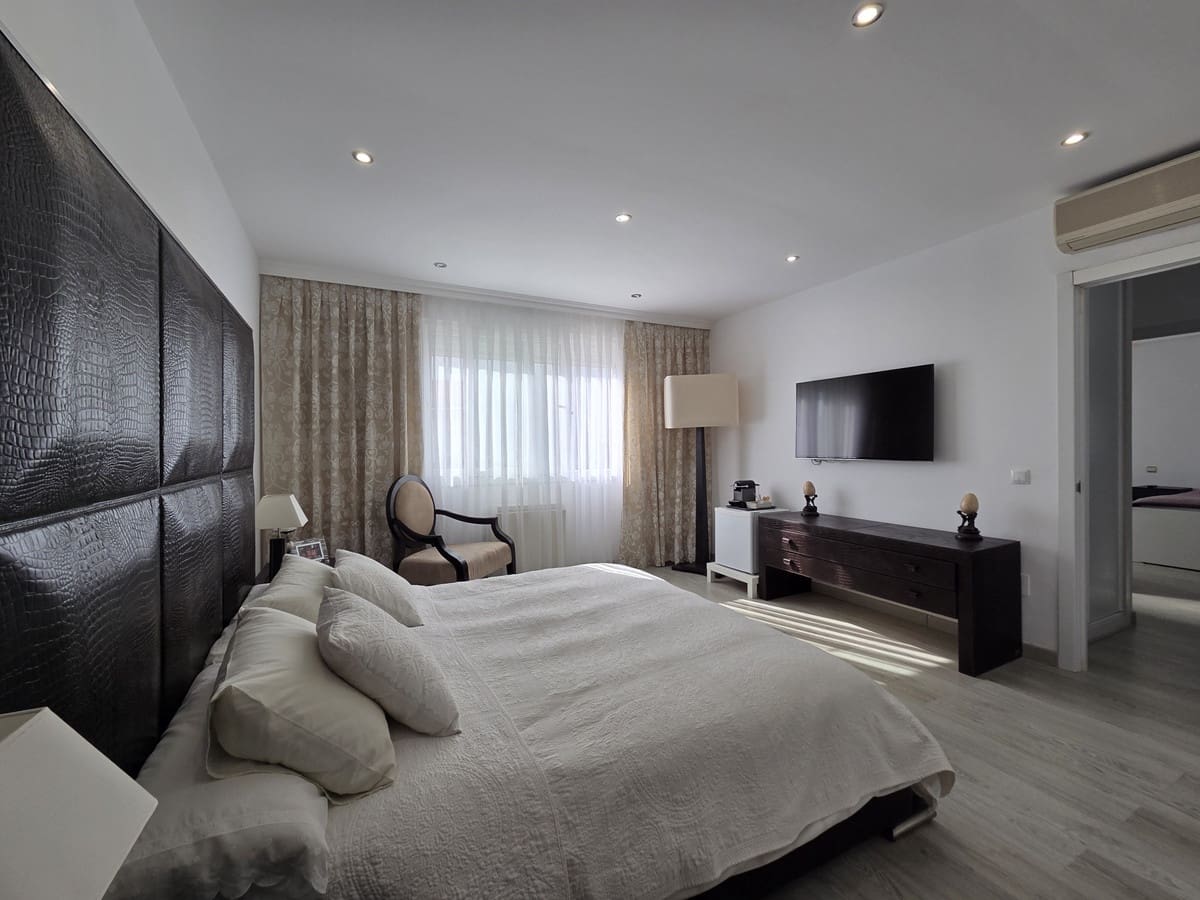 4 camera da letto Casa in vendita in Marbella con piscina - 1.090.000 € (Rif: 9823428)