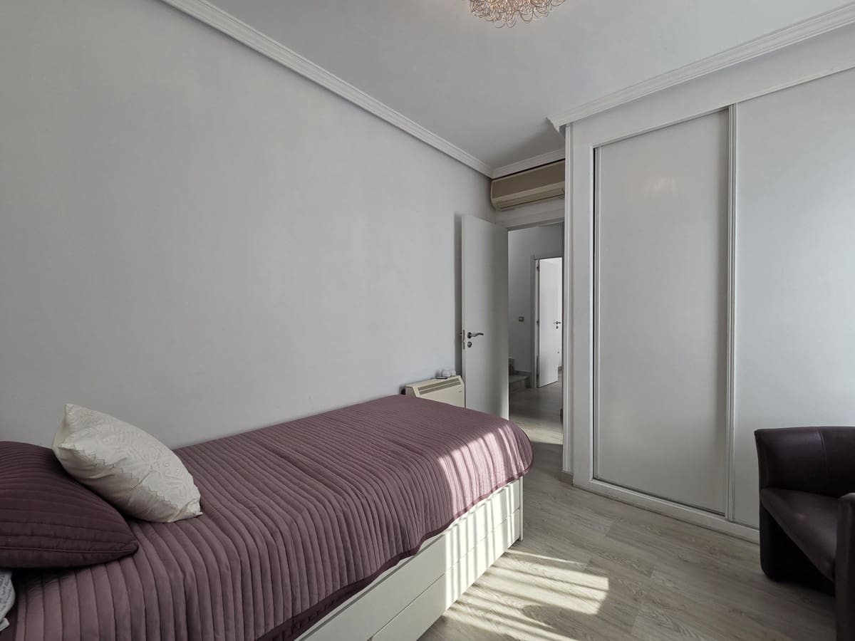 4 camera da letto Casa in vendita in Marbella con piscina - 1.090.000 € (Rif: 9823428)