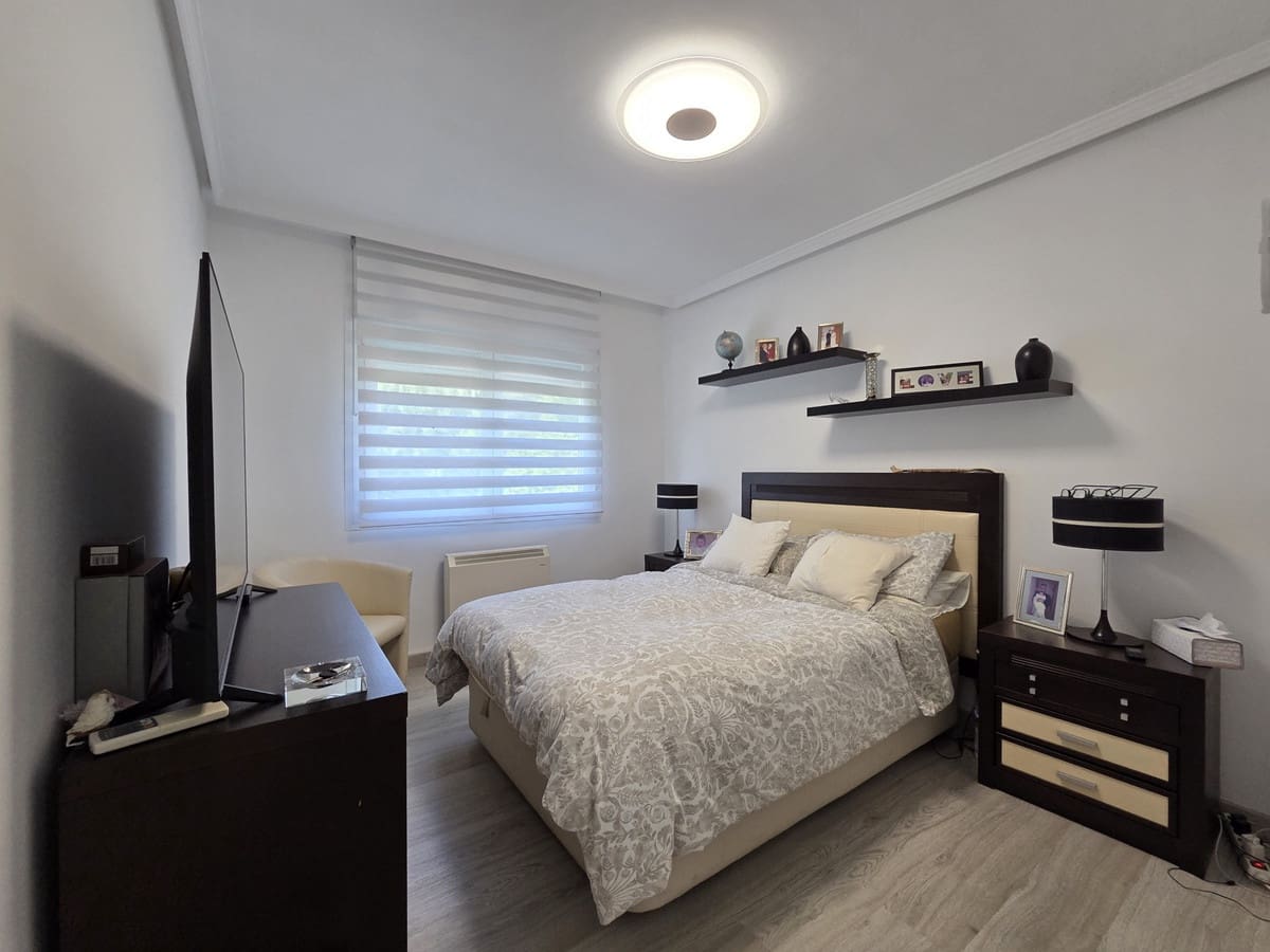 4 camera da letto Casa in vendita in Marbella con piscina - 1.090.000 € (Rif: 9823428)