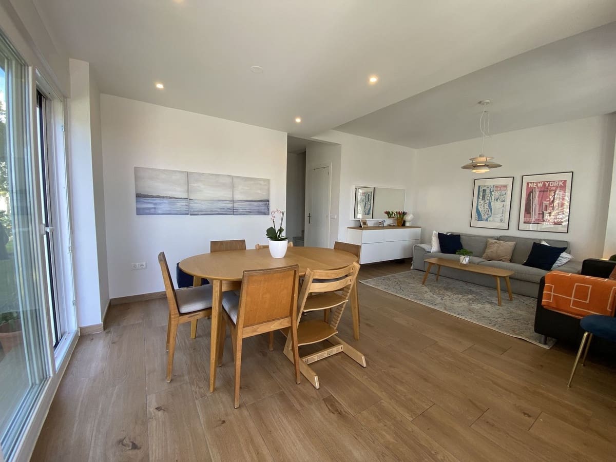 4 soveværelse Byhus til salg i Benalmadena med garage - € 695.000 (Ref: 9823429)