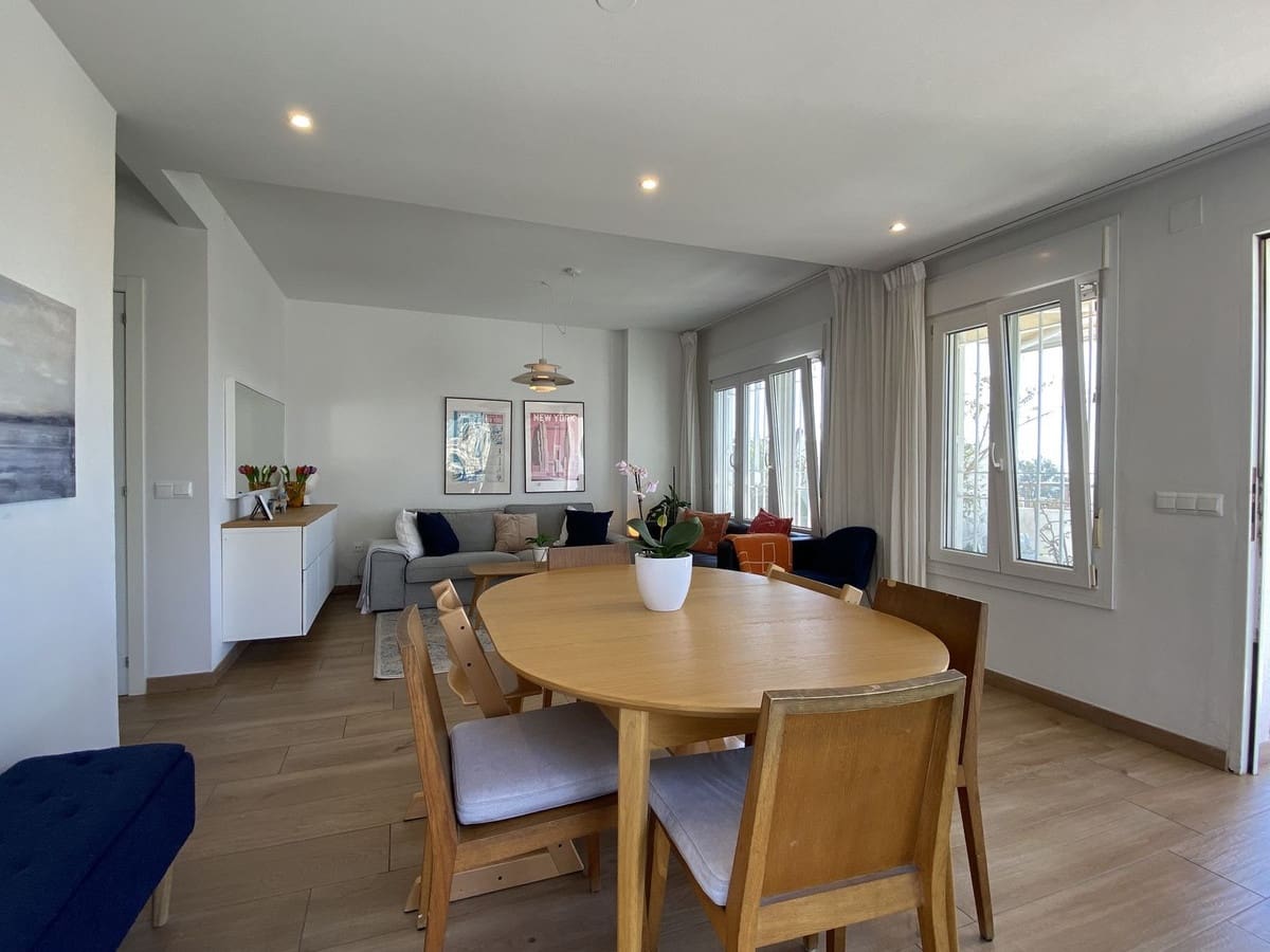 4 soveværelse Byhus til salg i Benalmadena med garage - € 695.000 (Ref: 9823429)