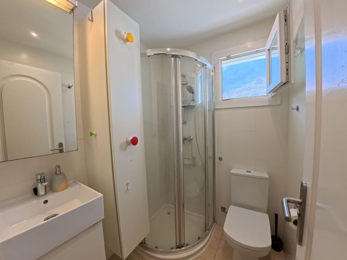 4 soveværelse Byhus til salg i Benalmadena med garage - € 695.000 (Ref: 9823429)