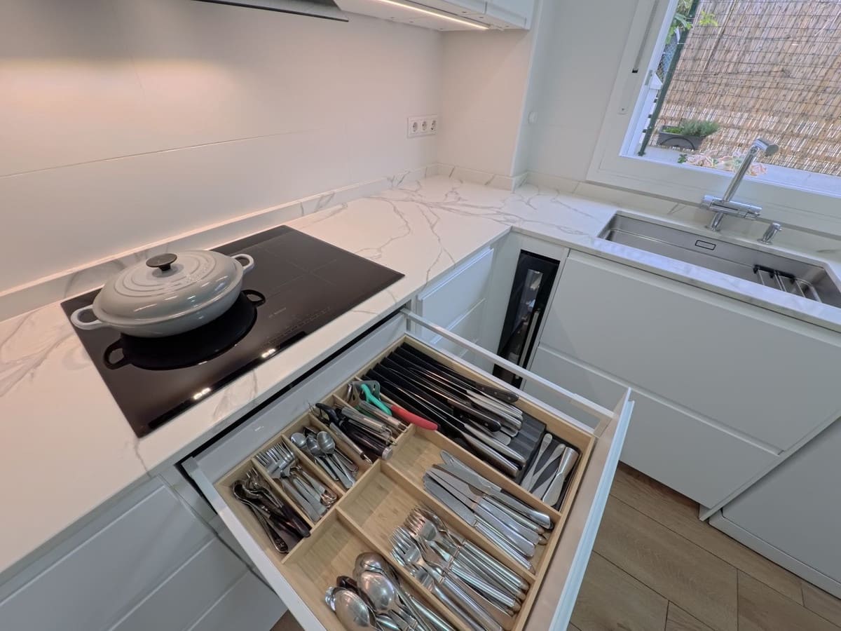 4 soveværelse Byhus til salg i Benalmadena med garage - € 695.000 (Ref: 9823429)