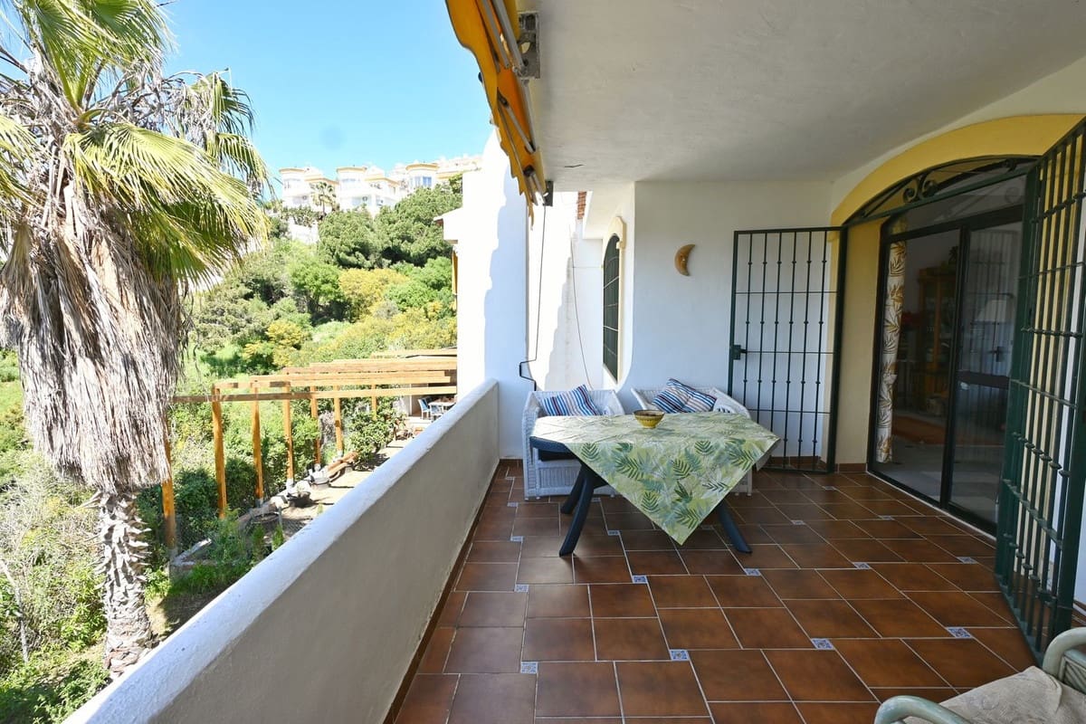 4 slaapkamer Huis te koop in Calahonda met zwembad - € 635.000 (Ref: 9823431)