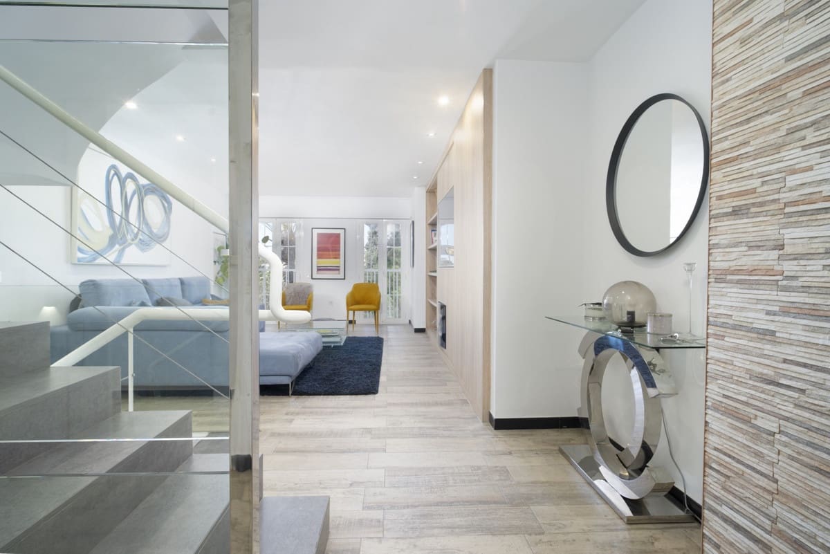 2 Zimmer Haus zu verkaufen in Puerto Banus mit Pool Garage - 650.000 € (Ref: 9823432)