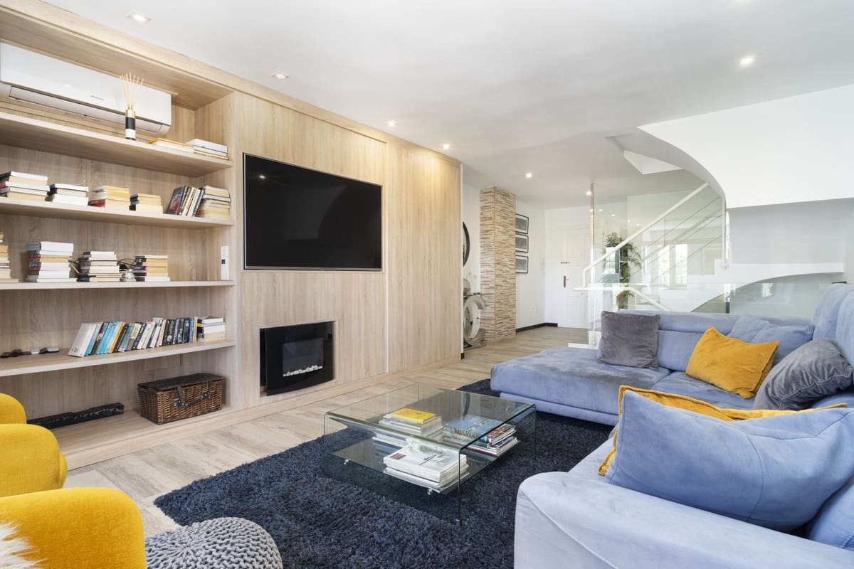 2 Zimmer Haus zu verkaufen in Puerto Banus mit Pool Garage - 650.000 € (Ref: 9823432)