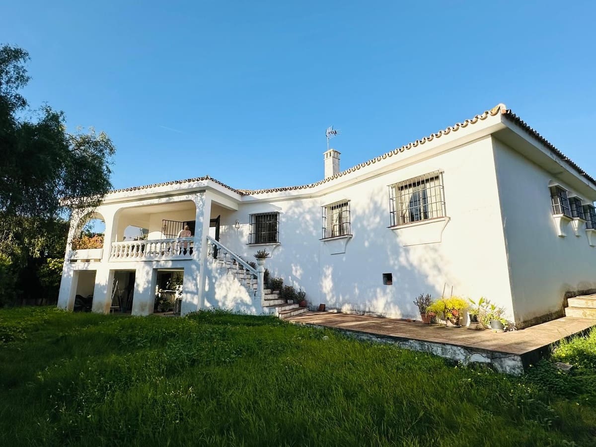 3 Zimmer Villa zu verkaufen in New Golden Mile - 920.000 € (Ref: 9823433)