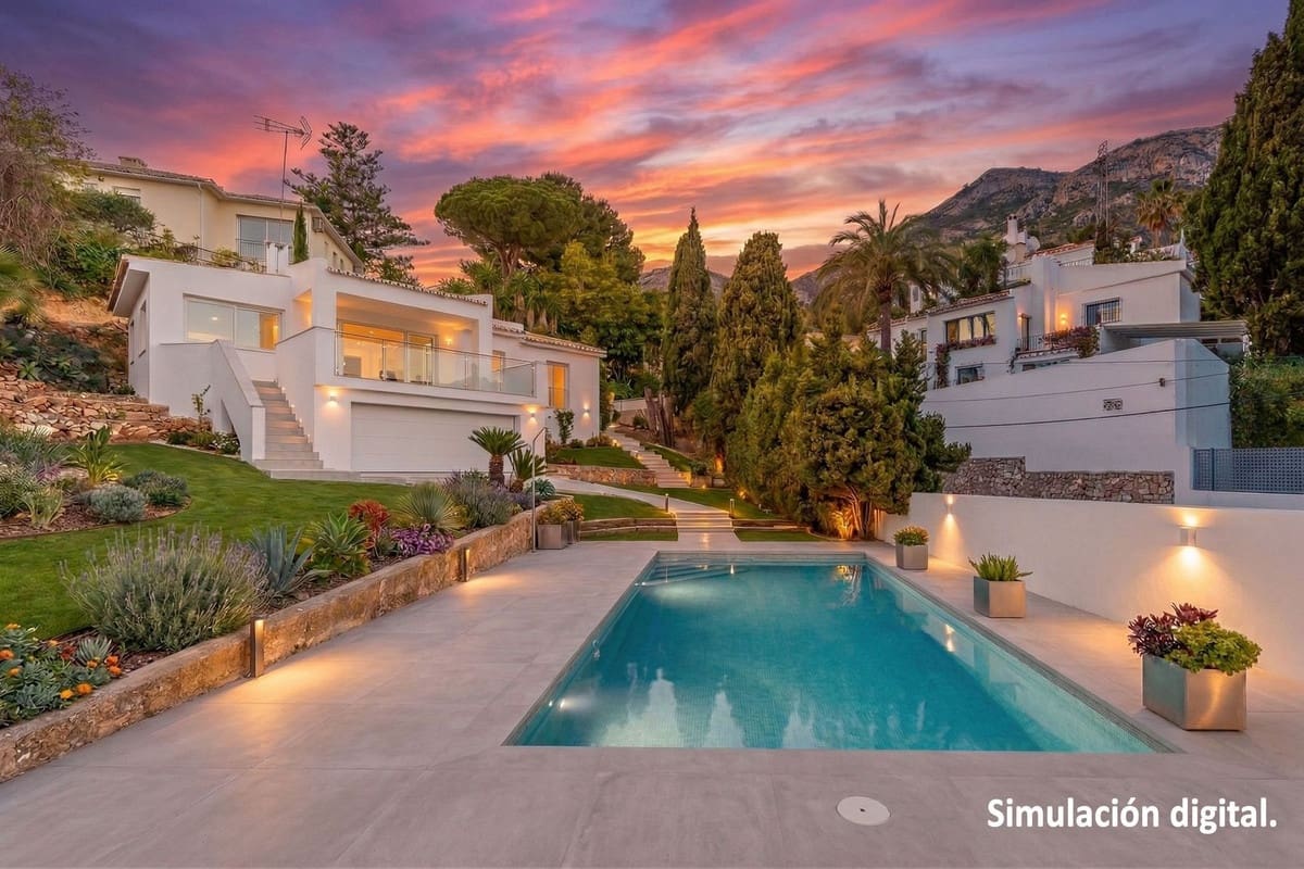 3 soveværelse Villa til salg i Benalmadena med swimmingpool - € 689.978 (Ref: 9823437)