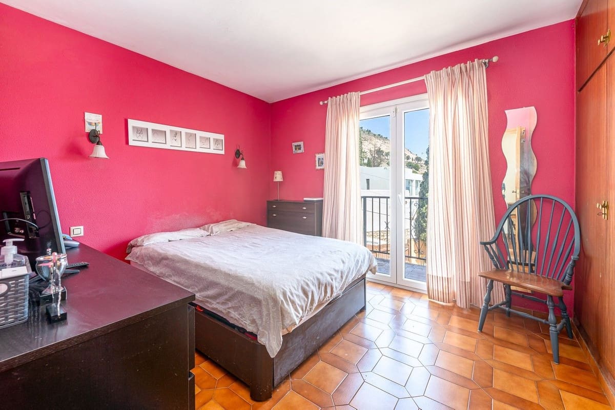 3 soveværelse Villa til salg i Benalmadena med swimmingpool - € 689.978 (Ref: 9823437)