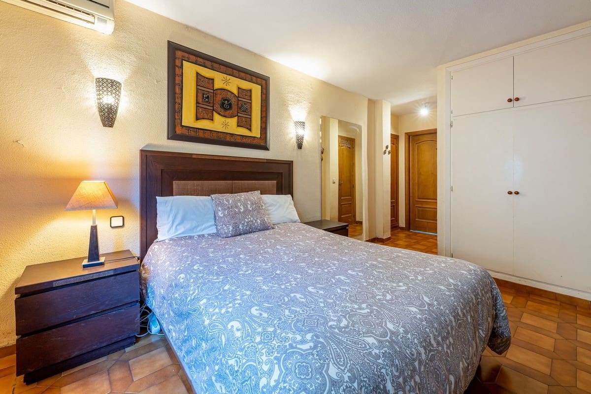 3 soveværelse Villa til salg i Benalmadena med swimmingpool - € 689.978 (Ref: 9823437)