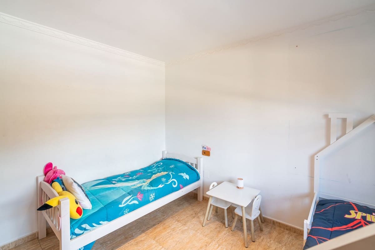 5 Zimmer Villa zu verkaufen in Mijas mit Garage - 942.000 € (Ref: 9823439)