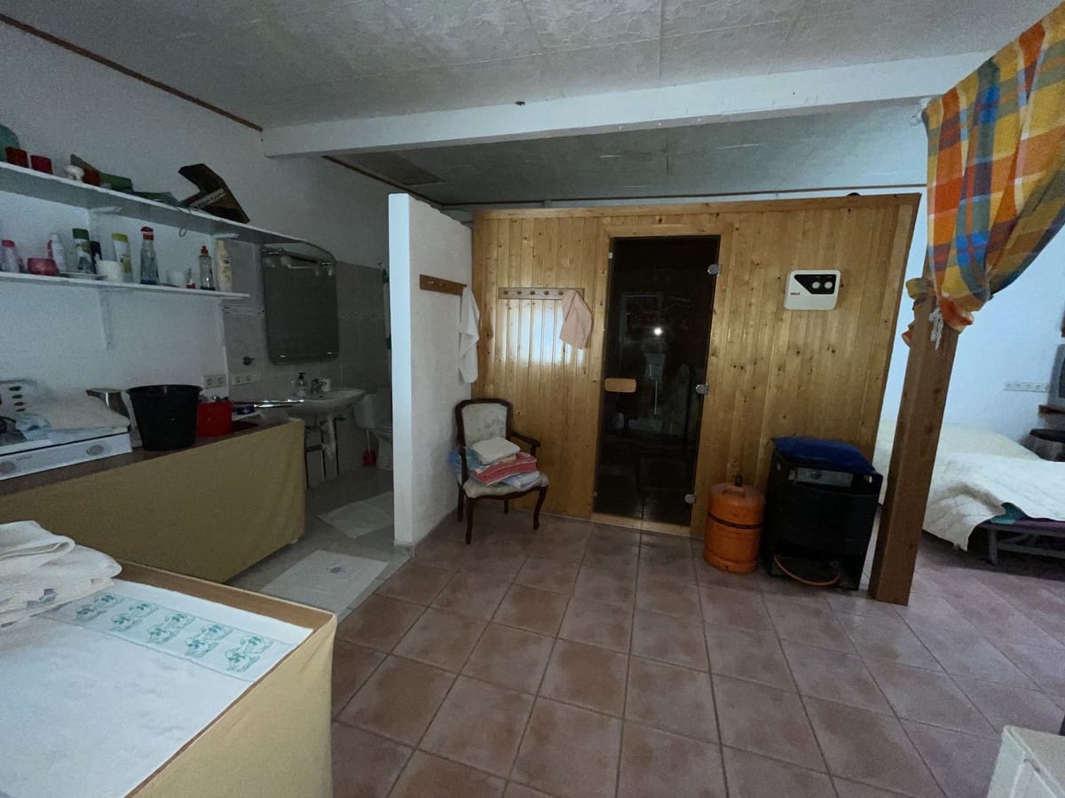 Chalet de 3 habitaciones en Estepona en venta con garaje - 660.000 € (Ref: 9823443)
