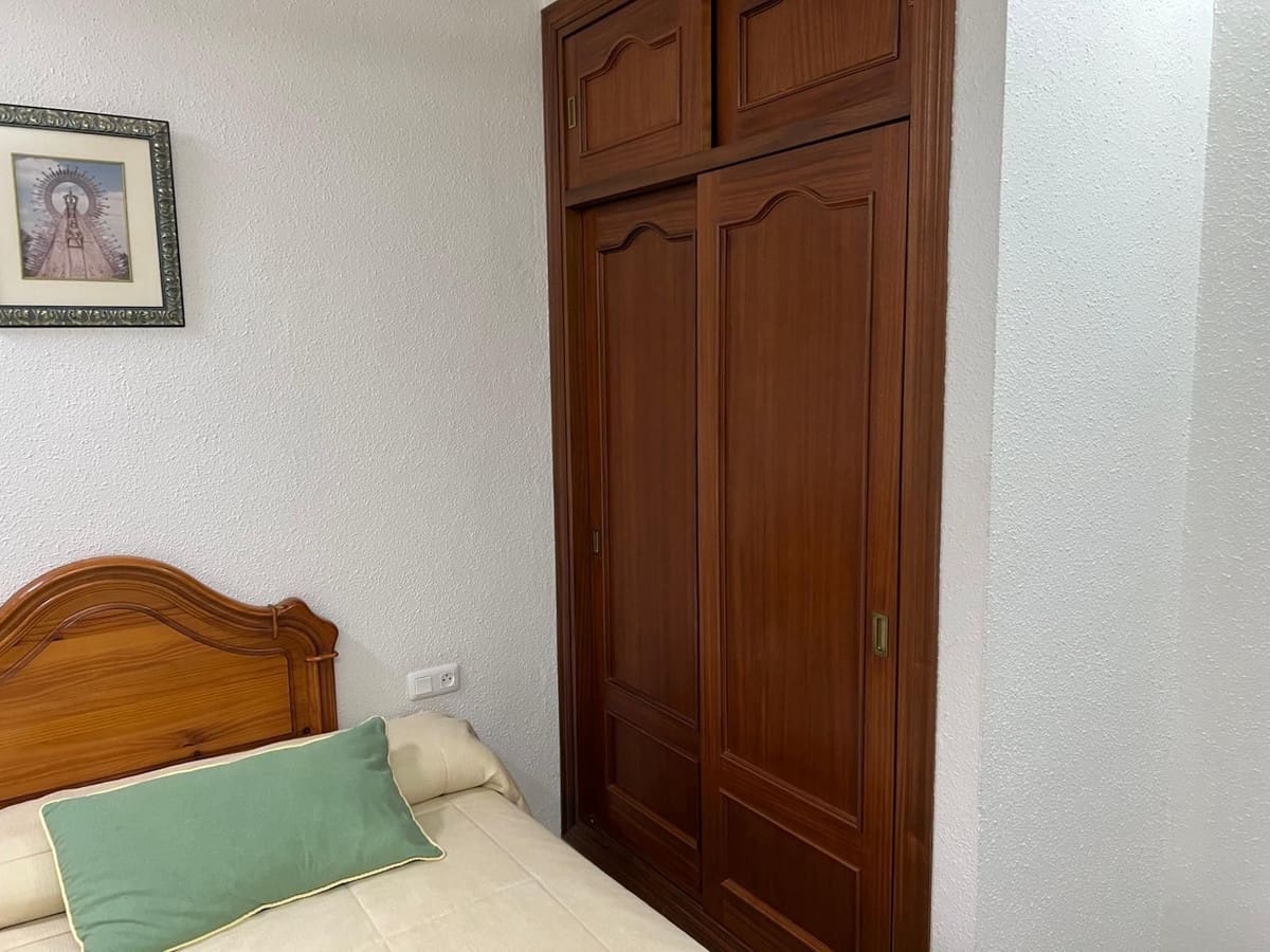4 bedroom Villa for sale in Nueva Andalucia with pool garage - € 835,000 (Ref: 9823444)