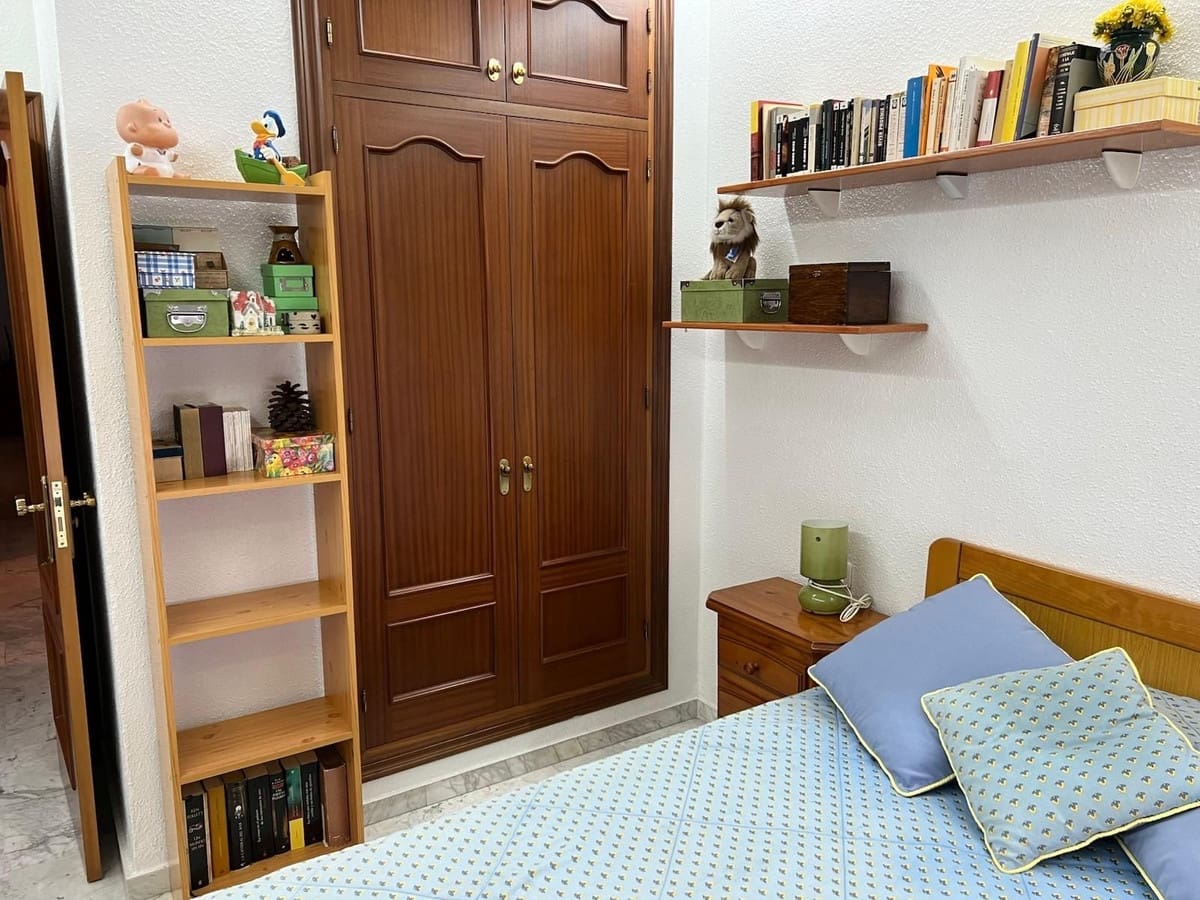 4 bedroom Villa for sale in Nueva Andalucia with pool garage - € 835,000 (Ref: 9823444)