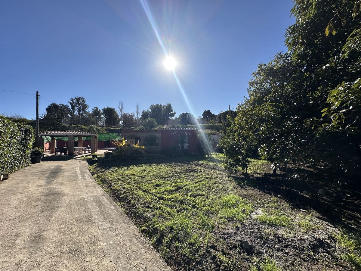 3 quarto Moradia para venda em San Pedro de Alcantara com piscina - 630 000 € (Ref: 9823446)