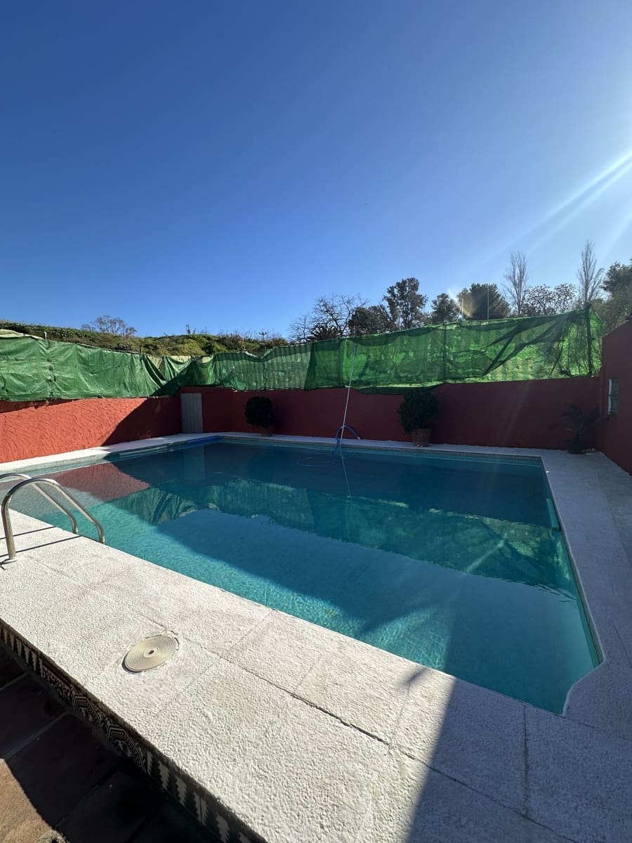 3 quarto Moradia para venda em San Pedro de Alcantara com piscina - 630 000 € (Ref: 9823446)