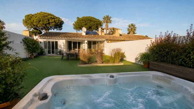 3 chambre Villa/Maison Semi-Mitoyenne à vendre à Calahonda, Mijas - 699 999 € (Ref: 9823448)