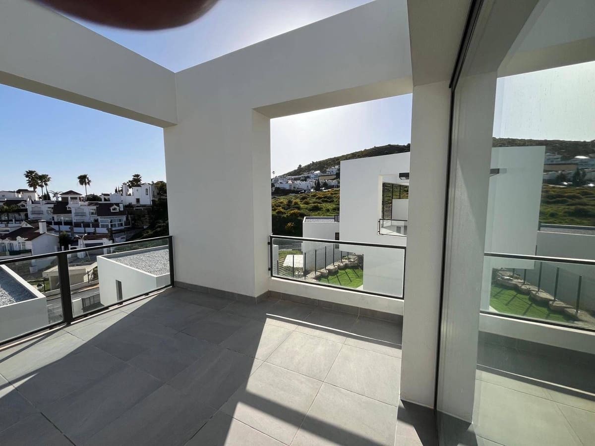 3 chambre Villa/Maison Semi-Mitoyenne à vendre à Riviera del Sol - 599 000 € (Ref: 9823450)