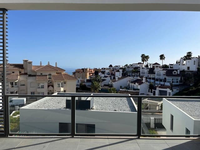 3 chambre Villa/Maison Semi-Mitoyenne à vendre à Riviera del Sol, Mijas - 599 000 € (Ref: 9823450)