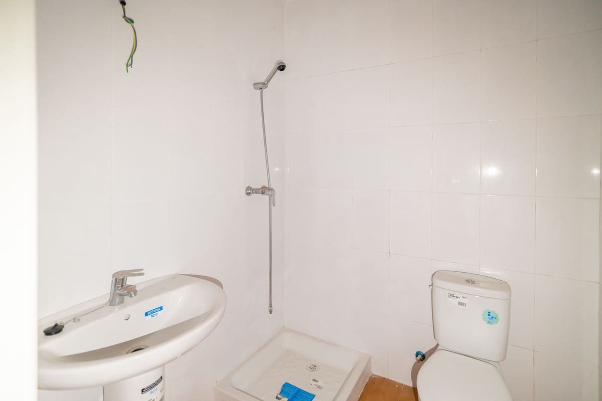 4 soveværelse Byhus til salg i Calahonda med swimmingpool garage - € 639.000 (Ref: 9823452)