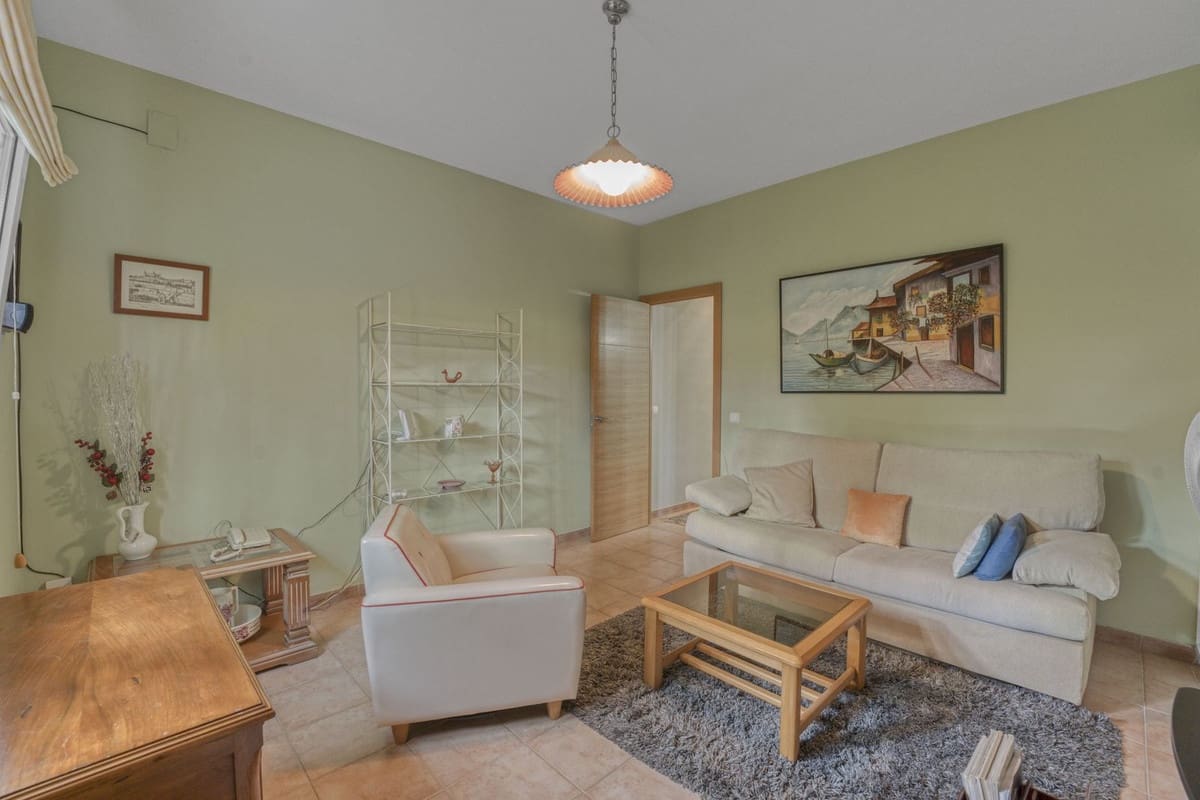 5 makuuhuone Huvila myytävänä paikassa Malaga kaupunki - 890 000 € (Ref: 9823453)