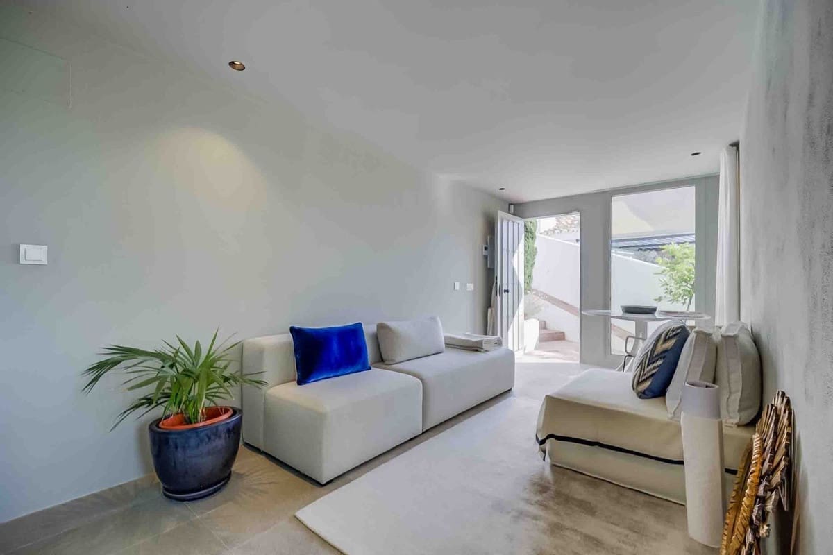 4 soveværelse Villa til salg i Benalmadena med swimmingpool - € 1.455.000 (Ref: 9823457)