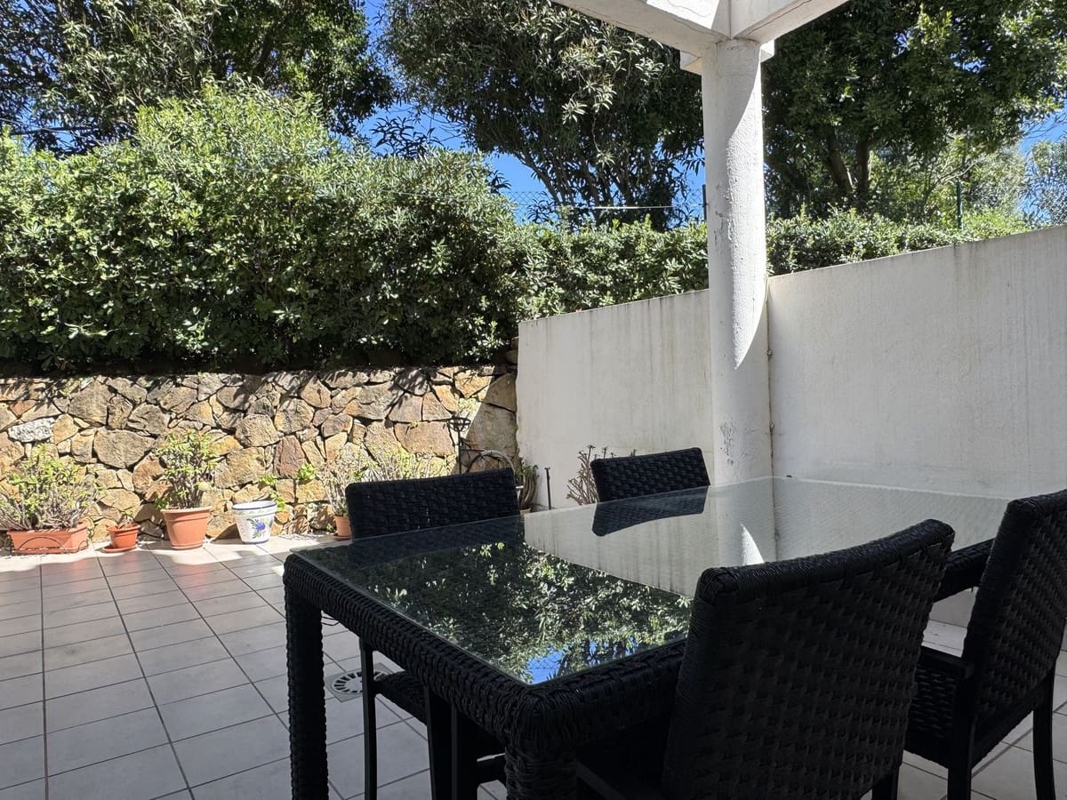 4 soveværelse Byhus til salg i La Duquesa / Puerto de la Duquesa med swimmingpool garage - € 475.000 (Ref: 9823460)