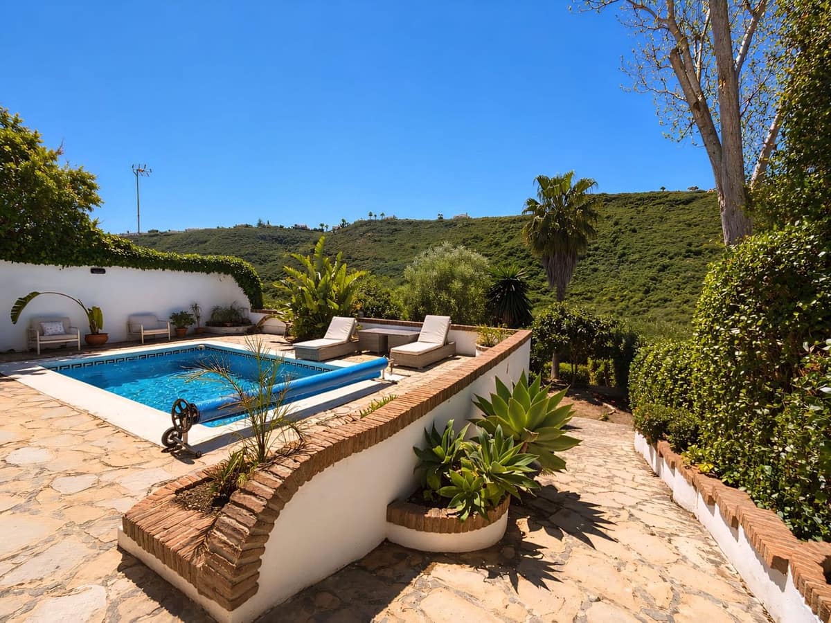 3 bedroom Finca/Country House for sale in Manilva with pool - € 430,000 (Ref: 9823465)