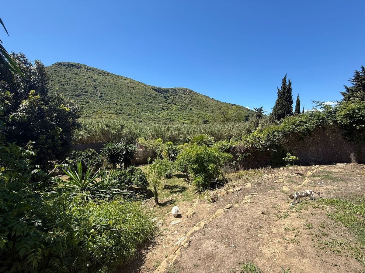 3 bedroom Finca/Country House for sale in Manilva with pool - € 430,000 (Ref: 9823465)