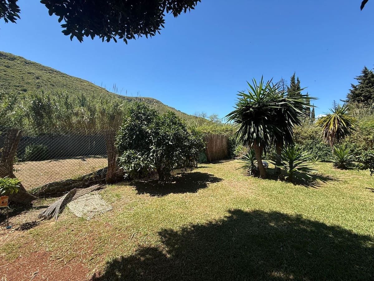 3 bedroom Finca/Country House for sale in Manilva with pool - € 430,000 (Ref: 9823465)