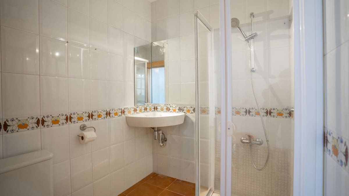 2 sovrum Finca/Hus på landet till salu i Marbella - 425 000 € (Ref: 9823466)