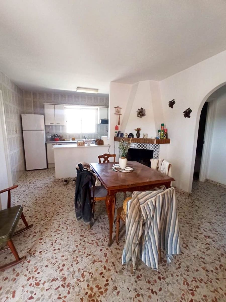 3 chambre Finca/Maison de Campagne à vendre à Estepona avec garage - 430 000 € (Ref: 9823468)