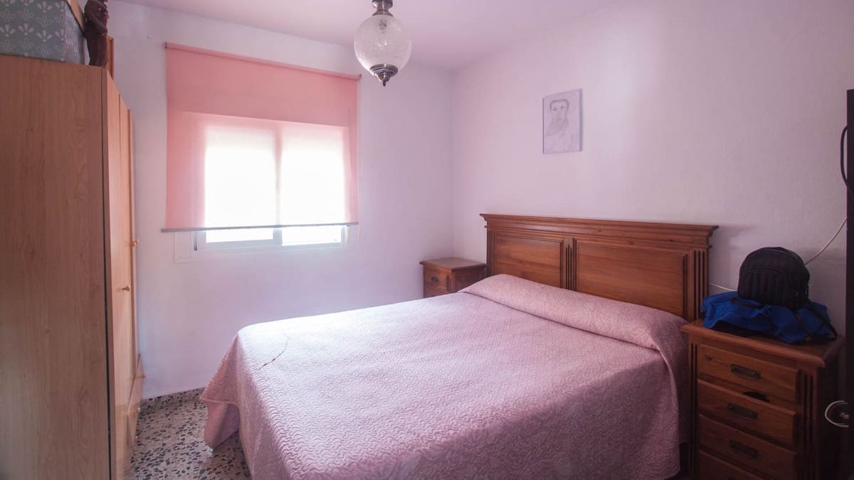 3 soverom Finca/Herregård til salgs i Estepona med svømmebasseng - € 475 000 (Ref: 9823469)