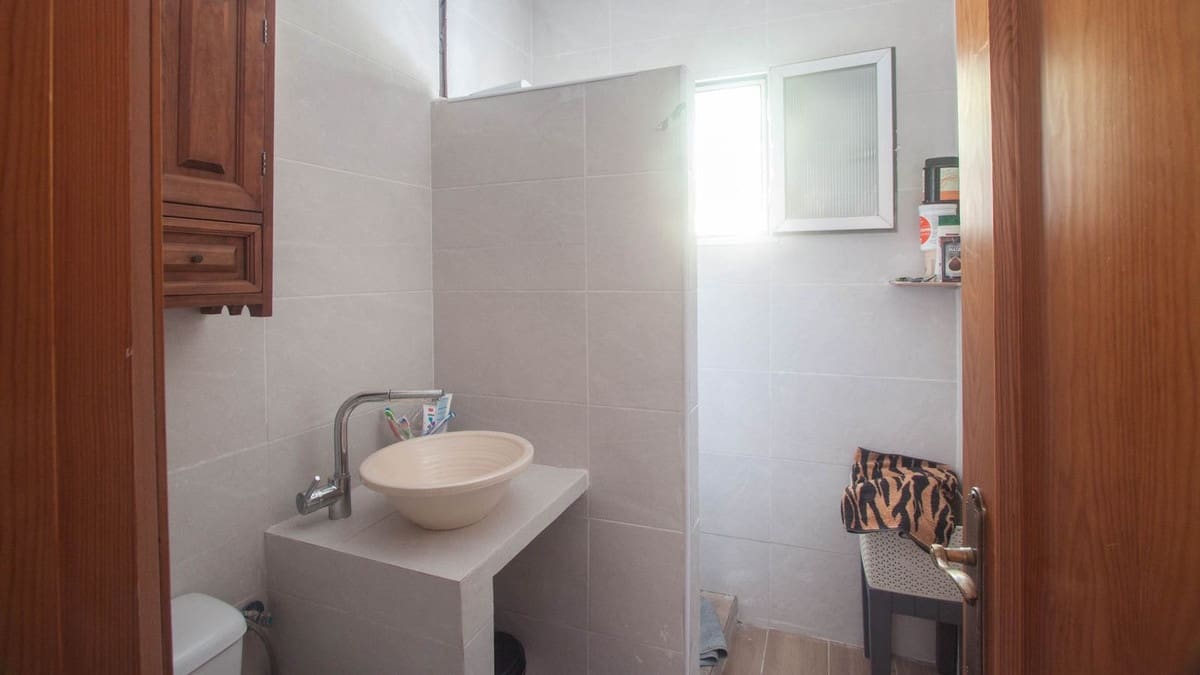 3 soverom Finca/Herregård til salgs i Estepona med svømmebasseng - € 475 000 (Ref: 9823469)