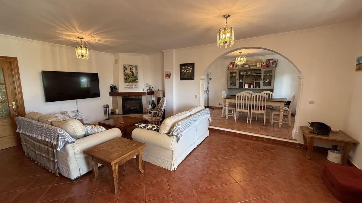 6 sypialnia Finka/Dom wiejski na sprzedaż w Alhaurin de la Torre z basenem garażem - 595 000 € (Ref: 9823470)