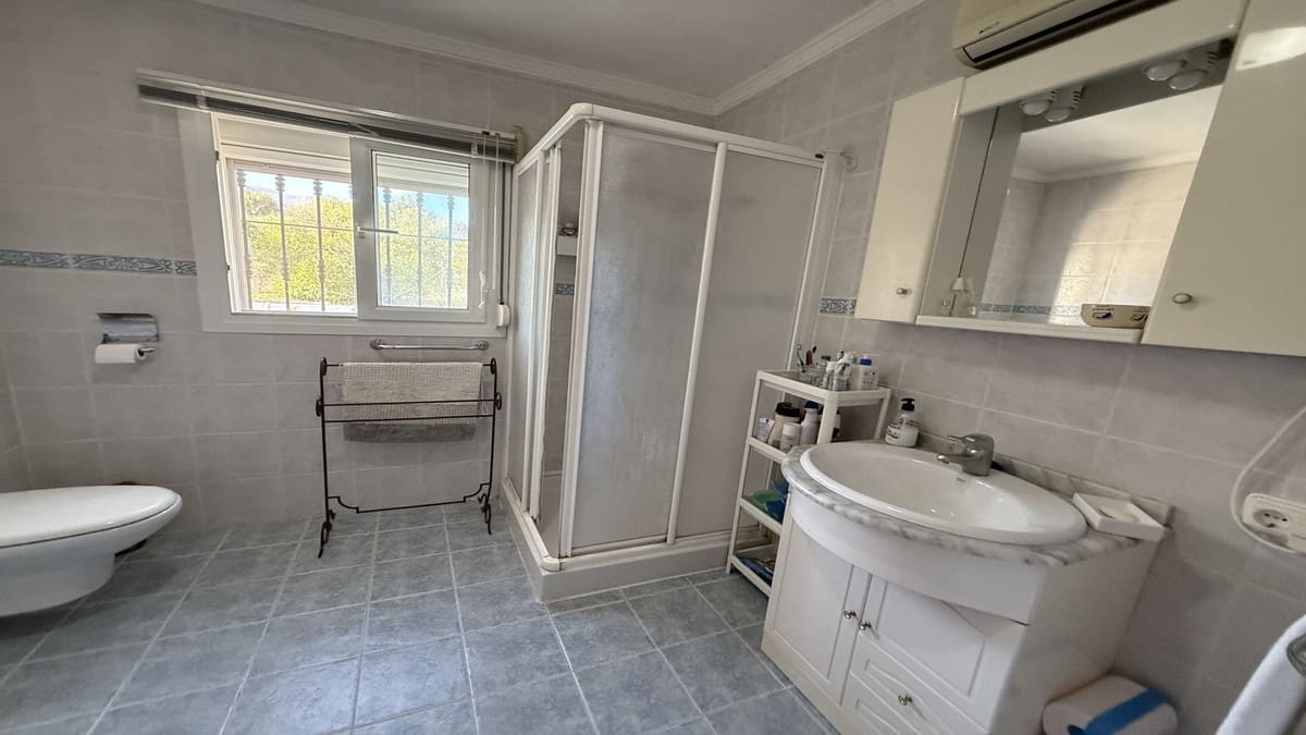 6 sypialnia Finka/Dom wiejski na sprzedaż w Alhaurin de la Torre z basenem garażem - 595 000 € (Ref: 9823470)