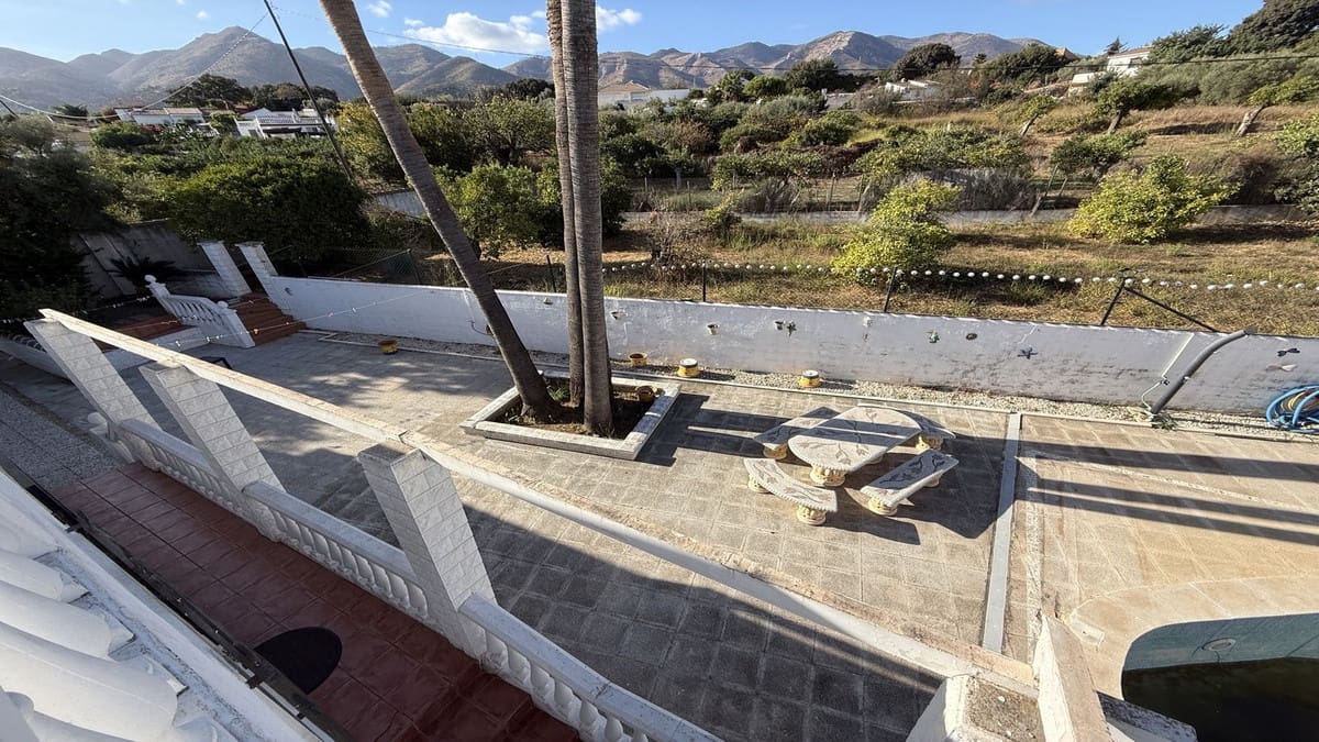 6 sypialnia Finka/Dom wiejski na sprzedaż w Alhaurin de la Torre z basenem garażem - 595 000 € (Ref: 9823470)
