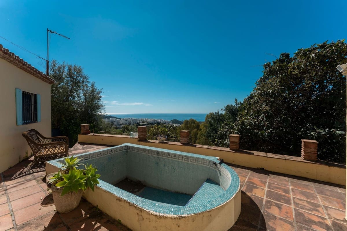 2 sovrum Finca/Hus på landet till salu i Ojen med pool - 495 000 € (Ref: 9823471)
