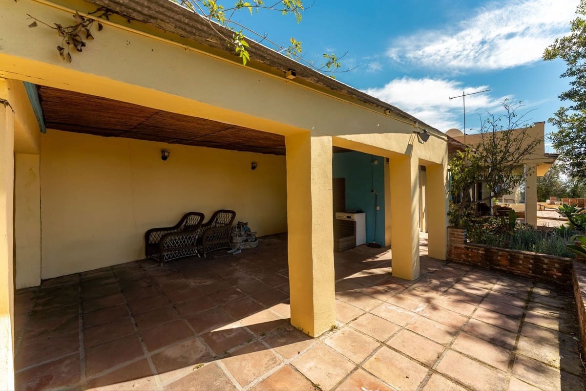 2 sovrum Finca/Hus på landet till salu i Ojen med pool - 495 000 € (Ref: 9823471)
